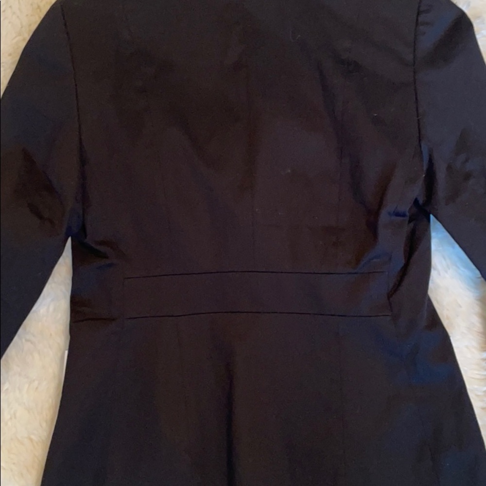 Blazer - Picture 5 of 5